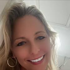 Treasuring this walk up with Danny Hosley 😤 #savannahbananas #bananaball  #brunomars #treasure #popmusic #karaoke