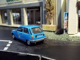 Image result for Bleu Telecom 1982 Renault