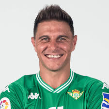 Chicos y chicas, damas y caballeros..! ¡ÚLTIMAS 100 ENTRADAS para Love The  Tuenti's! ¡Ahora si que es tu ÚLTIMA OPORTUNIDAD de NO perderte este  #MEGACONCIERTO! ¡Desde sólo 30€ en www.lovethetuentis.com! ¿Durarán horas? ¿