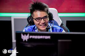 Sccc 17 kills best juggernaut insane gameplay 9306 mmr epic highlights dota 2 new meta. Sccc Looks Extra Cute In Glasses Dota2