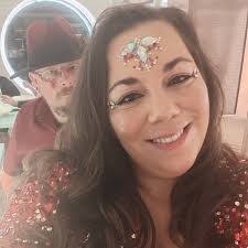 Stacy Gullett's Instagram, Twitter & Facebook