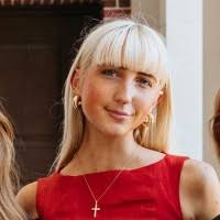 700+ profilů „Casciani“