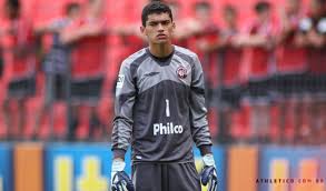 O arqueiro começou a ganhar bastante destaque em 2020. Santos Veja Fotos De Momentos Marcantes Do Goleiro Desde A Chegada Ao Athletico Agencia Esporte