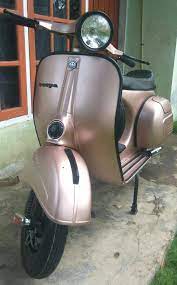 Pin By Rang Dangau Dangau On Rosegold Vespa Best Scooter Vespa Vespa Scooters