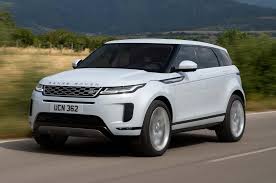 There are no changes of note for 2019. 2019 Range Rover Evoque Revealed With New Tech And Mild Hybrid Powertrain Autocar