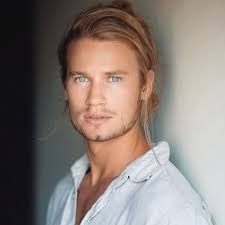 EZRA MORELAND (@ezra.moreland) • Instagram photos and videos