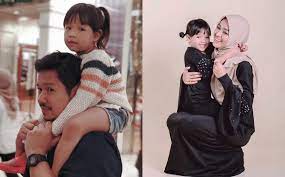 Tv3 host and personality ally iskandar has tied the knot for the second time. Menyesal Kahwin Dengan Ally Iskandar Ini Jawapan Farah Lee Gempak