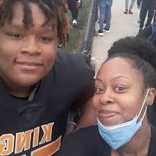 Donnie Blount's Instagram, Twitter & Facebook