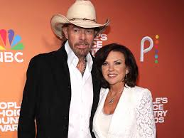 Who Is Toby Keith's Wife? All About Tricia Lucus