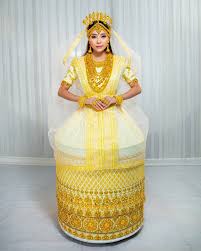 Strela Thounaojam Luwang | The Beauty of Potloi (Manipuri Bridal Attire)  has been my first love my entire life.. I remember playing Potloi-setpi and  it just always... | Instagram