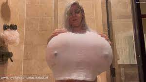 Madzisstacked Showering