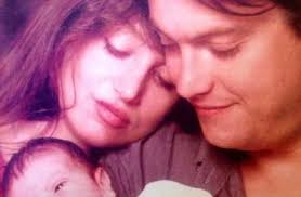 Alice De André, nipote di Fabrizio: «A 24 anni vivo senza tv, ho un  bilocale in affitto: uscire la sera da sola a Milano fa paura»