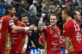 A veszprém szabadság tér 1. Most Vagy Soha A Ferfi Kezilabda Bl Trofeaert Szall Harcba A Veszprem