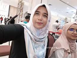 He was the menteri besar (chief minister) of the state of kedah from 2008 to 2013. Envidia Beauty Make Up Dengan Konsep On The Go Ann Noura