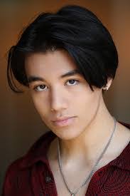 Aaron Sheets's Instagram, Twitter & Facebook