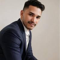 300+ "Luiz Wagner" profiles