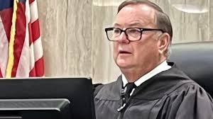 Macomb judge concedes to probation for woman in murder-for-hire plot