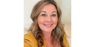 Shina Spurlock, Broker