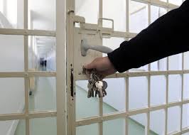 Toulouse Coronavirus Les Parloirs Toujours Autorises A La Prison De Seysses Polemique En Vue Actu Toulouse
