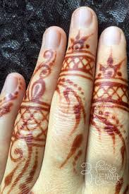 You can keep it longer by applying moisturizers or lotions. Tatto Wallpapers Removing Henna Tattoos