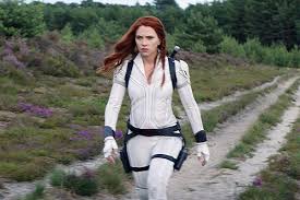 Entdecke die neuesten trends auf stylight.de. Scarlett Johansson Killed Black Widow S Sexy Blonde Look Ioi Newz