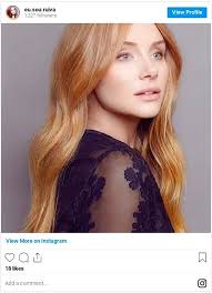 Honey brown hair color for blue eyes due to its warm, tawny hue, makes the greatest balance between light brown hair color and dark blonde hair color. Best Hair Colours For Beautiful Blue Eyes 2021 Coloured Hair Care