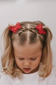 Kacey Ward's Instagram, Twitter & Facebook