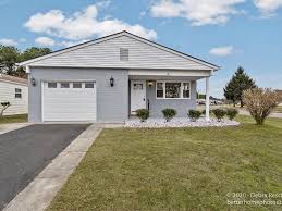 160 Davenport Rd Toms River Nj 08757 Mls 22001943 Zillow In 2020 Construction Builders Toms River Open Space