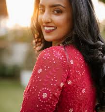 Madhuramvepp Outfit @angles.boutique Ornaments @amaera_jewels  @edimannickalgoldanddiamonds AIRBRUSH| GLASSSKIN| HD BOOK YOUR BIG DAY WITH  US ON 9497100868  #airbrushmakeup#bridalmakeupkanjirapalli#bridalmakeupkochi#bridalmakeupkottayam  ...