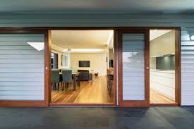Acreage designs house plans queensland. Classic Queenslander Renovated Into A Sleek Family Home Queensland Homes Magazine