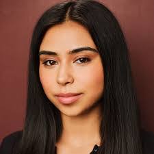 Isabella Miranda's Instagram, Twitter & Facebook