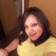 Jasmine Bustillos's Instagram, Twitter & Facebook