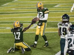 The best collection of sports wallpapers for your desktop and phone devices. Aaron Rodgers And Davante Adams Aren T Done Making History Yet Acme Packing Company