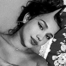 alyssa Gonçalves🥀 (@alyssa_milenx) • Instagram photos and videos