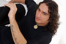 He was born in 1970s, in generation x. O Cantor Vicente Nery E Um Pouco De Sua Historia Confira Blog Janailson Forrozeiro