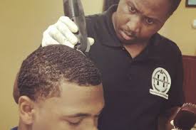 Barbershops Near Me in Flora