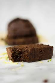 Here's a couple that i recommend: 6 Best Healthy Oil Substitutes For Baking A Sweet Pea Chef
