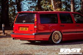 If you didn't see the last one with an 850 btcc replica, check out the feed : Tuned Volvo 850 R Brick Tease Fast Car