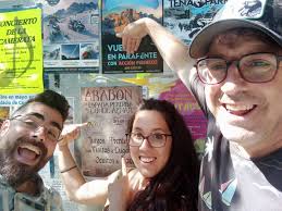 Atención a toda la poblacion! 🤩 La espada del Conde Aznar está en paradero  desconocido . ¡y debemos encontrarla! 🧐 Se busca familias detectives as.  experiencia teatralizada por lugares ocultos de #Jaca