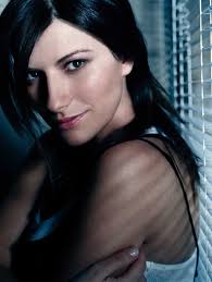 Músicas com letras para você ouvir, ler e se divertir. Laura Pausini Quotes Quotes Of Famous People