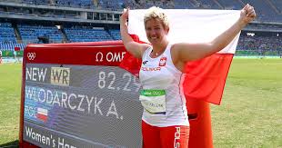 Miejsce na mityngu w samorin. Wlodarczyk Smashes Women S Hammer World Record Olympic News