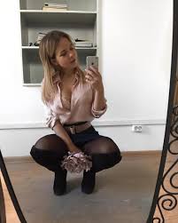 Katerina Kozlova aka Teen Monroe- Joemonster.org