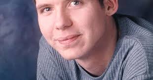 Bruce Woodward's Instagram, Twitter & Facebook