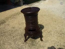 Petit Poele A Bois En Fonte Ancien Tbe Decoration Gironde Leboncoin Fr Poele A Bois Fonte Petit Poele A Bois Poele A Bois