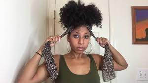 All you need for it is a silky scrunchy and five minutes of free time before bed. Pineappling How To Do The Pineapple Method On Naturally Curly Hair