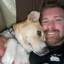 Timothy Eisenhauer's Instagram, Twitter & Facebook