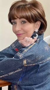 Barbara Mckay's Instagram, Twitter & Facebook