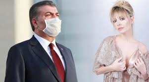 Özge özder, tiyatro oyunları yanı sıra 1993 yılından itibaren birçok dizi ve filmde rol aldı. Ozge Ozder Artik Bir Geri Zekaliya Anlatir Gibi