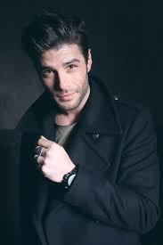 Berk cankat, 9 mayıs 1984 tarihinde ankara'da dünyaya gelmiştir. Berk Cankat Biografie