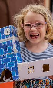 Jenny Madden's Instagram, Twitter & Facebook